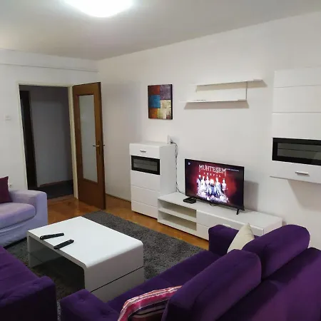 アパート Hanadi *